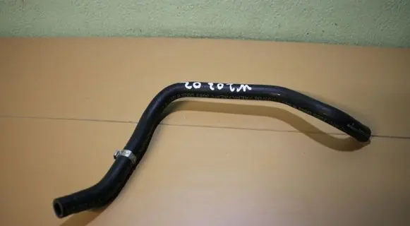 Mercedes-Benz C W203 Power steering hose/pipe/line A2039972552
