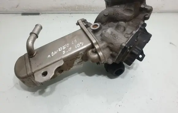 Ford Mondeo MK IV EGR valve cooler V29004027