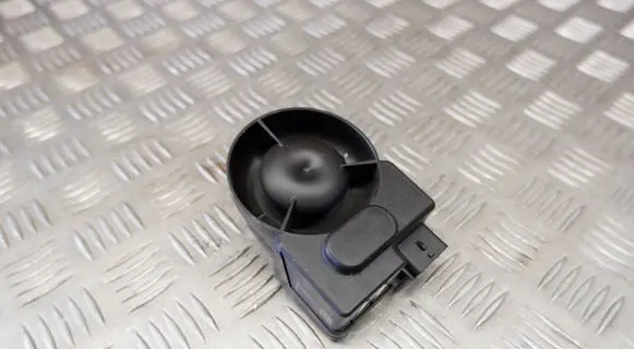 Lexus GS 250 350 300H 450H Alarm system siren 8904030020