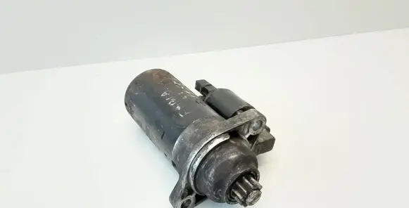 Skoda Fabia Mk1 (6Y) Starter motor 1005831095