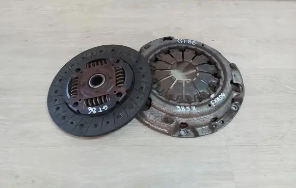 Toyota GT 86 Clutch set kit GT86EXEDY