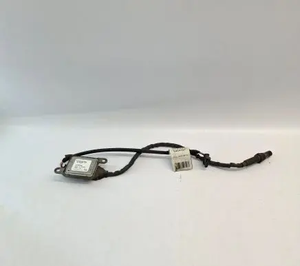 Mercedes-Benz SLK R172 Lambda probe sensor A0009055100