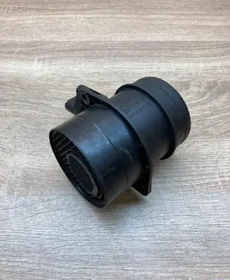 Volkswagen PASSAT B6 Mass air flow meter 074906461B 0281002461 Used