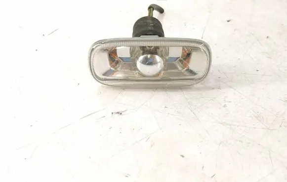 Audi A4 S4 B6 8E 8H Front fender indicator light DALISID3482 8E0949127