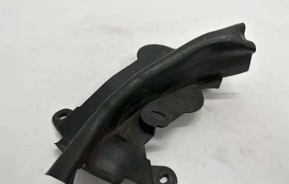 BMW 5 G30 G31 Other engine bay part 7349601