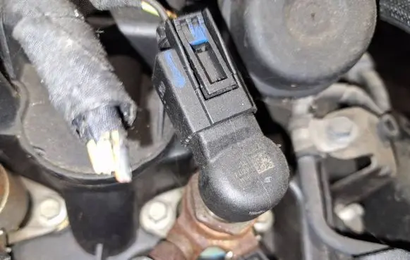 Jaguar XF Fuel injector 5u3q9k546aa 5u3q-9k546-aa