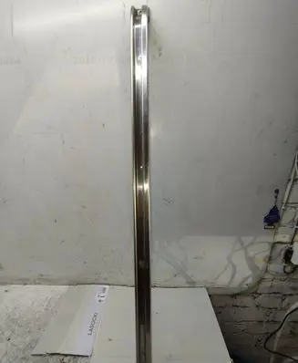 Volkswagen Transporter - Caravelle T4 Door glass rail 