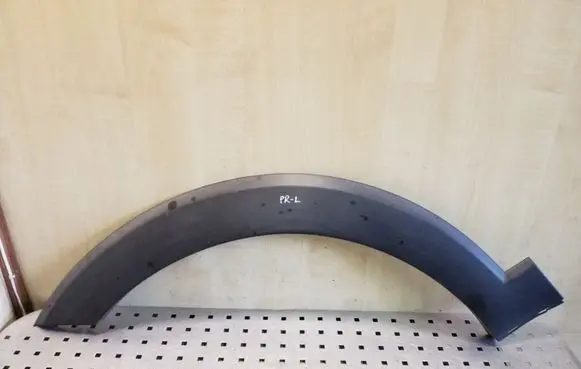 Chevrolet Captiva Front arch trim 96439703