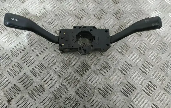 Audi A3 S3 8L Indicator stalk 8L0953513G