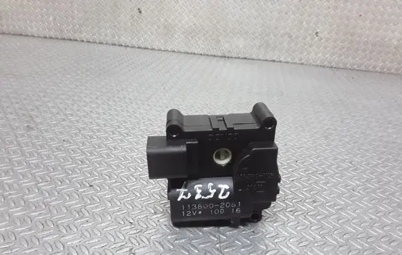 Toyota Corolla Verso E121 Air flap motor/actuator 1138002051