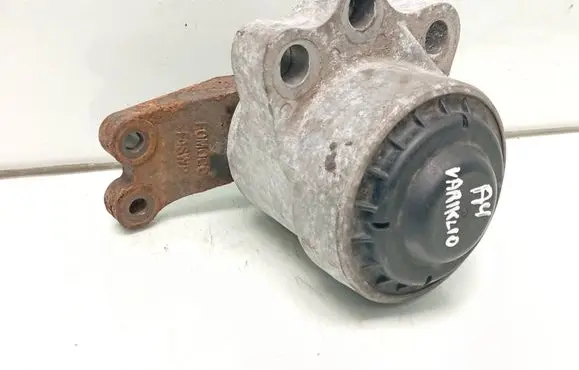Ford Transit Custom Engine mount bracket G2911138 G2911262