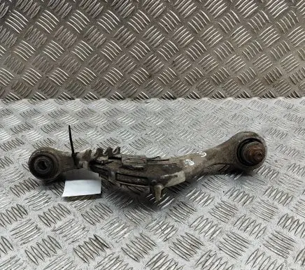 BMW 5 G30 G31 Rear upper control arm/wishbone 6883340