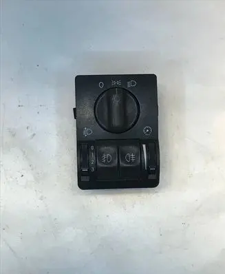 Light switch