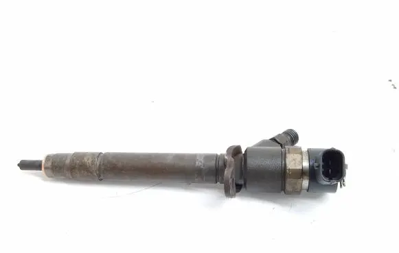 Volvo XC90 Fuel injector 30750283