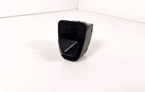 BMW 3 E46 Wing mirror switch 8373692 83736929 61318373692