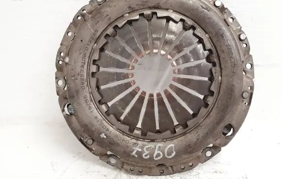 Skoda Octavia Mk2 (1Z) Pressure plate 641442671