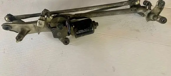 Lexus GS 300 350 430 450H Front wiper linkage and motor 8511030550 1592008480
