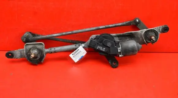 Opel Insignia A Front wiper linkage and motor 13227392
