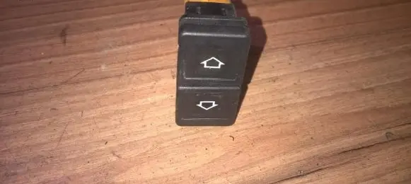 Citroen Xsara Picasso Electric window control switch