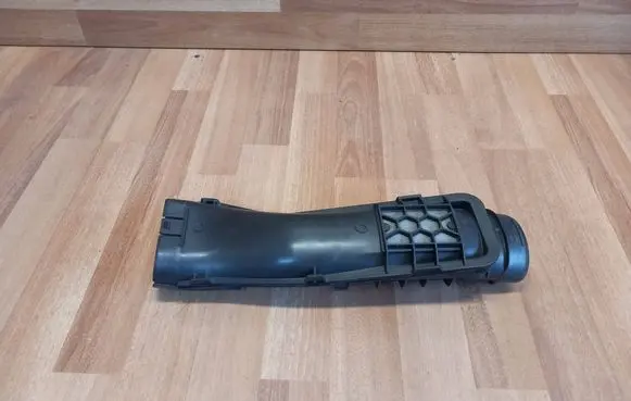 Renault Espace V (RFC) Air intake duct part 165553919R