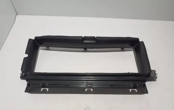 Volvo XC90 Intercooler air guide/duct channel 31353798