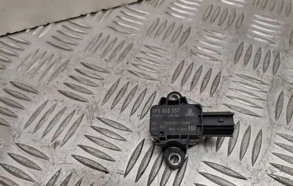 Audi A4 S4 B7 8E 8H Airbag deployment crash/impact sensor 8P0955557