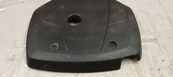 Engine cover (trim)