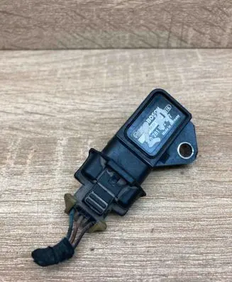 BMW 3 E46 Camshaft position sensor 0281002477