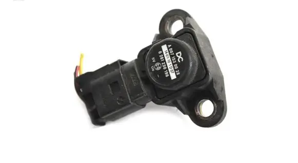 Mercedes-Benz E W212 Air pressure sensor A0071530028
