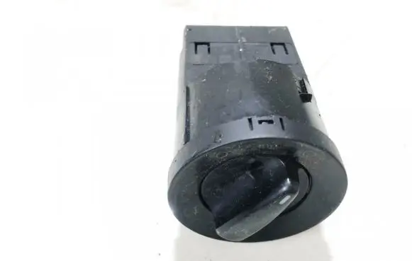 Skoda Roomster (5J) Light switch 3b0941531b