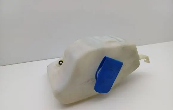 Volkswagen PASSAT B4 Windshield washer fluid reservoir/tank 3A0955453B