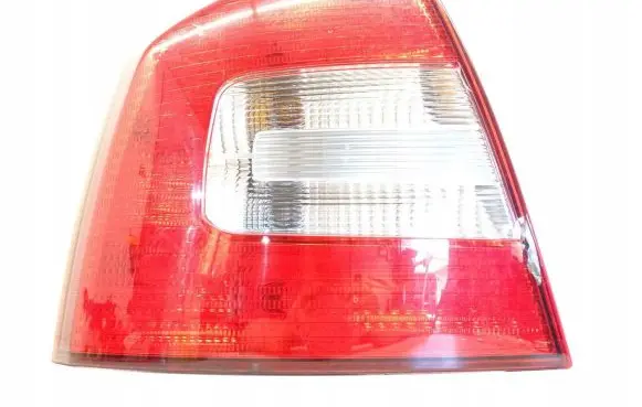 Skoda Octavia Mk2 (1Z) Rear/tail lights 1Z5945095B