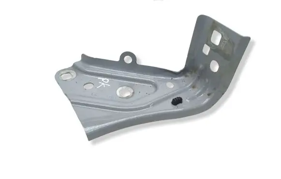 Renault Clio V Fender mounting bracket 631413553R