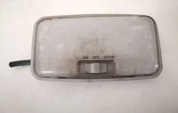 Toyota Yaris Rear seat light 