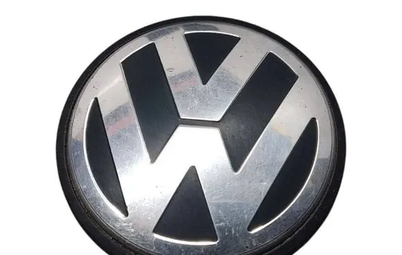 Volkswagen PASSAT B7 Original wheel cap 3B7601171