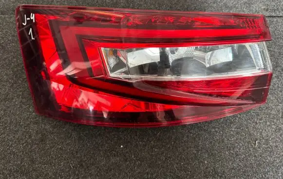 Skoda Superb B8 (3V) Rear/tail lights 00195129 8V5945111 6V5945207A
