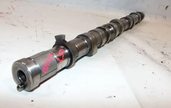 KIA Sorento Camshaft 241004A000