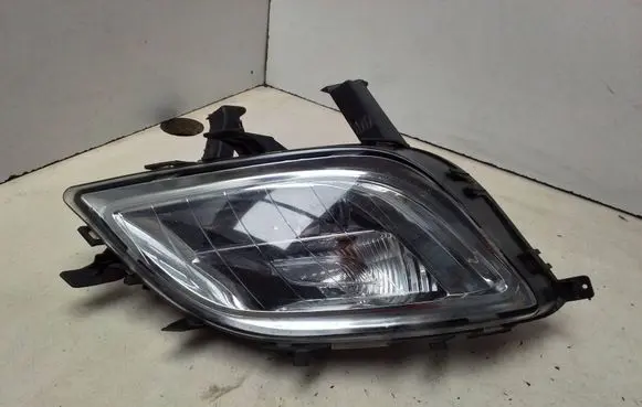 Opel Astra J Front fog light 13293619 662588537