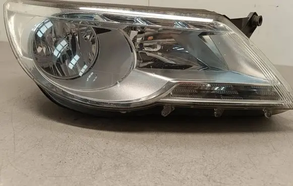 Volkswagen Tiguan Headlight/headlamp 5N2941032H 1ED24703804 1703804000036
