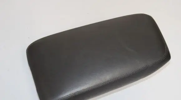 Jaguar XJ X40 Armrest GNC5801AA MNC7750AC