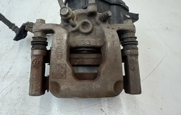 Hyundai Tucson IV NX4 Rear brake caliper 58230CZ600