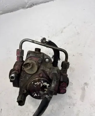 Toyota RAV 4 (XA30) Fuel injection high pressure pump 221000R020 00653 HU2940000304