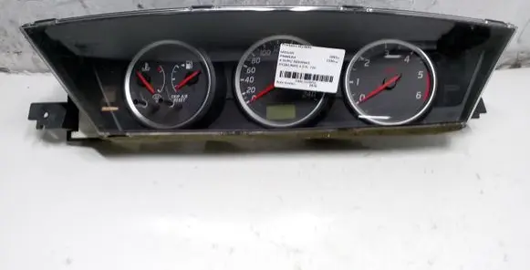 Nissan Primera Speedometer (instrument cluster) AV6192118901