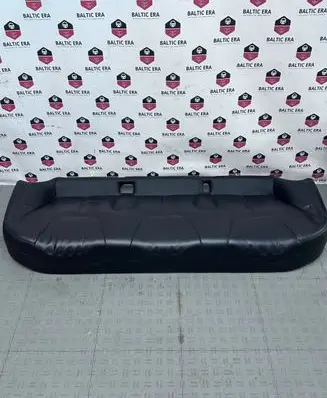 Rear seat