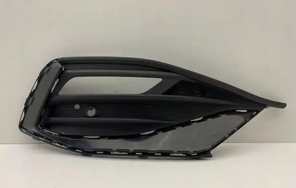 Seat Leon IV Front fog light trim/grill 5FA853666E