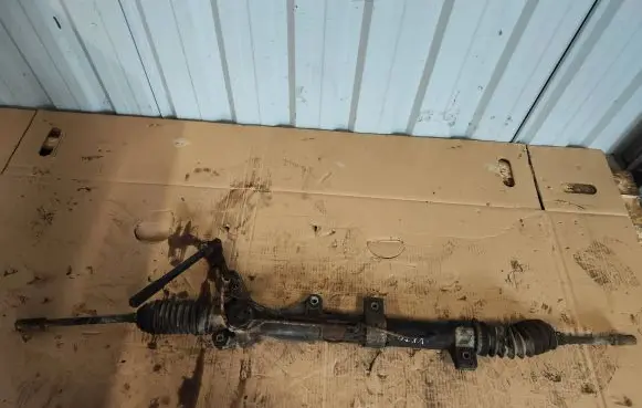 Mercedes-Benz Vito Viano W638 Steering rack A6384611101