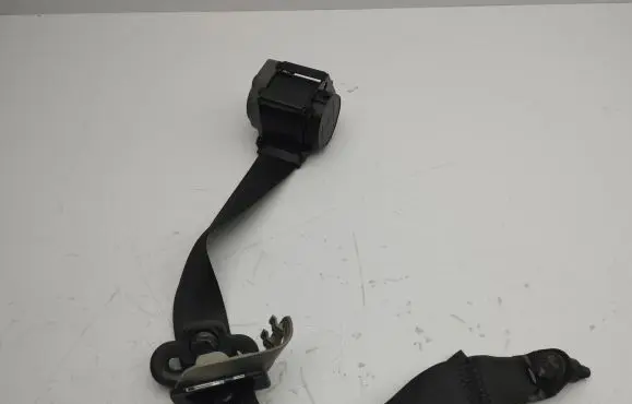 Opel Antara Rear seatbelt 20TEH46727