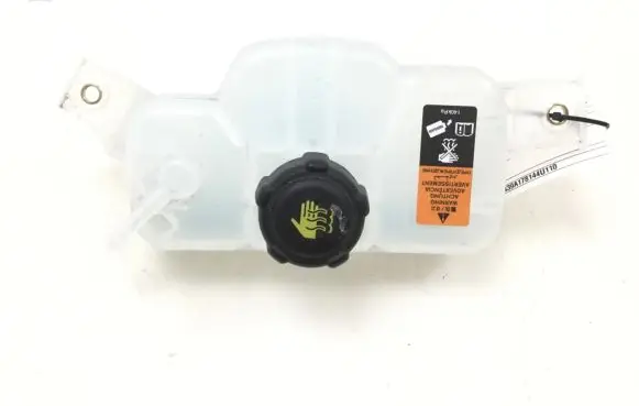 Nissan Qashqai Coolant expansion tank/reservoir 