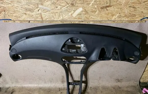 Mercedes-Benz SL R230 Dashboard