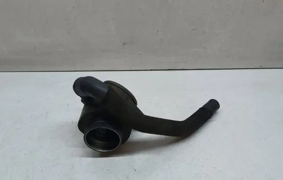 Audi A5 8T 8F Turbo air intake inlet pipe/hose 059129955E